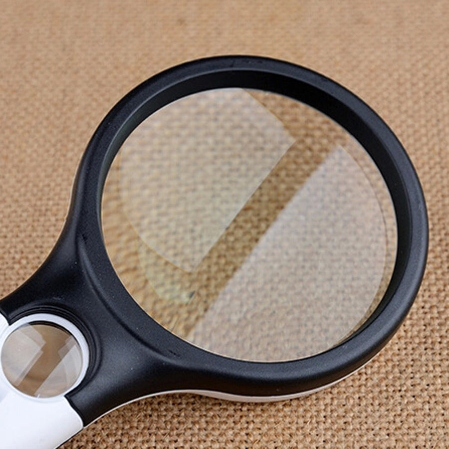 Loupe à main avec éclairage LED – Précision